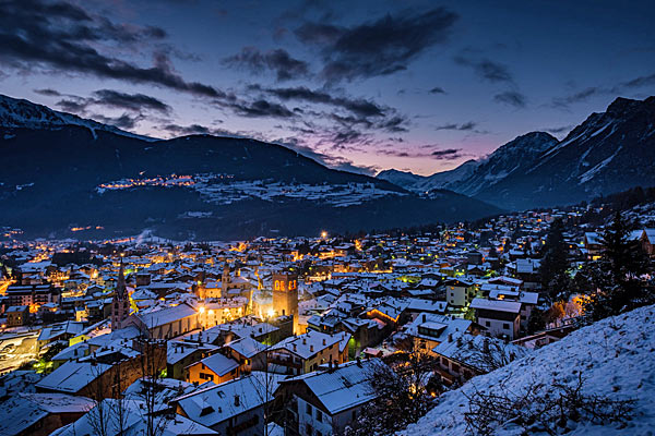 Bormio (e Oga!) in 'ora-blu' - 2020-12-02 [ph.Alberto URBANI - thanks!]