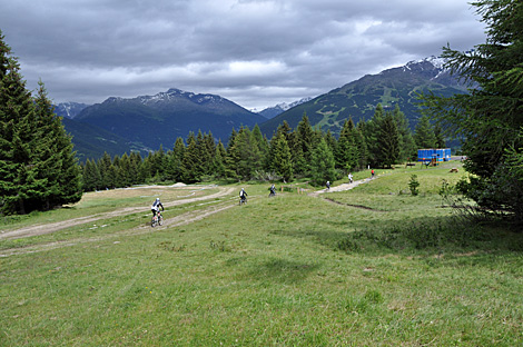 Bikers al Summer Park di Oga